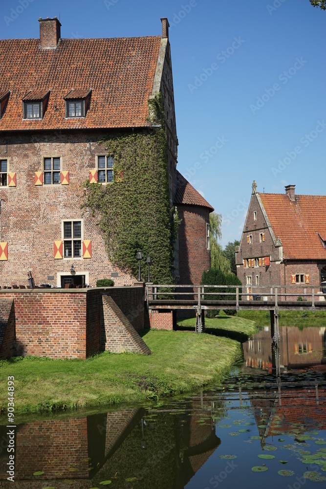 SChloss Raesfeld StockFoto Adobe Stock