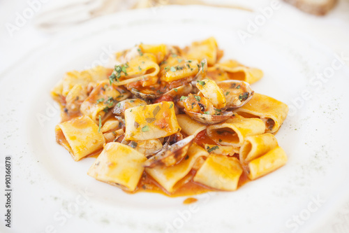 Calamarata ai frutti di mare