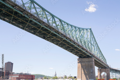 Fototapeta Naklejka Na Ścianę i Meble -  Canada - Montreal - Jacques Cartier Bridge
