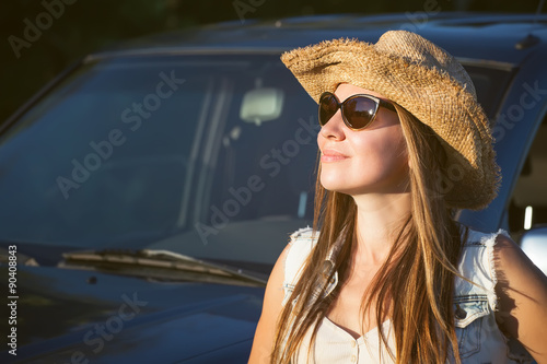 country fashion woman on a roadtrip