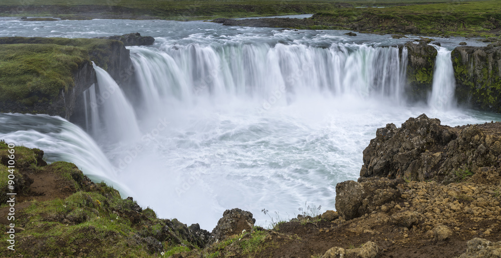 Obraz premium waterfall in canyon in Iceland