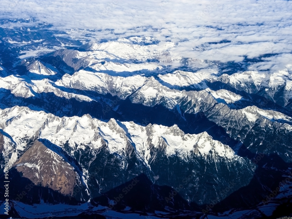 Fototapeta premium snow covered mountains at the Alps