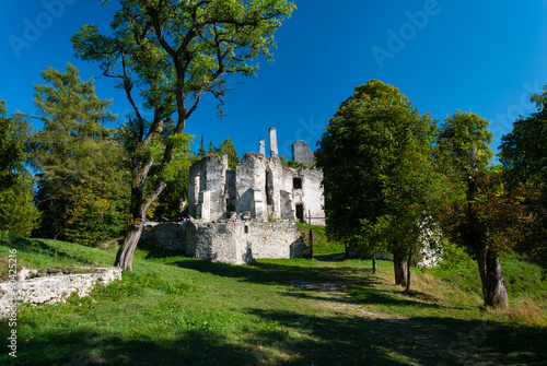 Ruins of Sklabina Castle - Martin, Slowakei