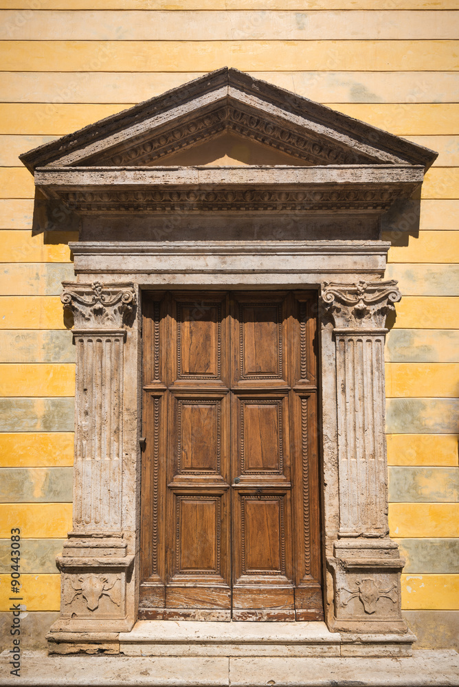 Fototapeta premium Old retro door in the Italian towns
