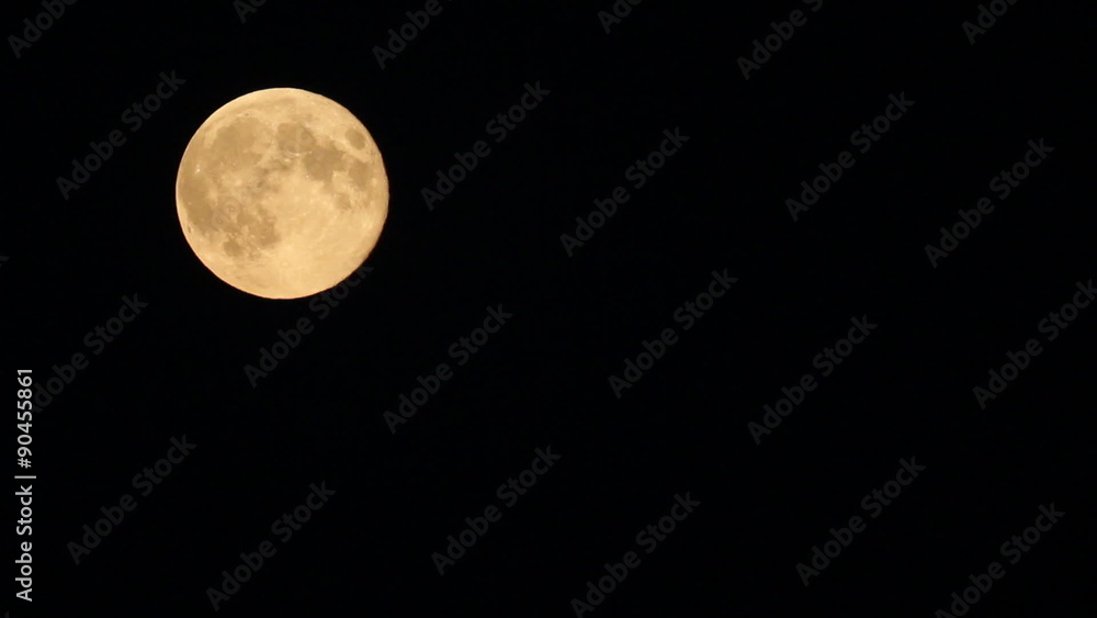 Full Moon motion in the night sky Full Moon motion in the night sky
