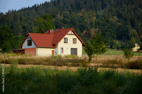 Obraz na płótnie House in the countryside w salonie