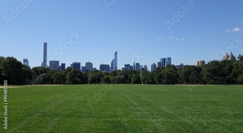 Skyline von Manhattan, New York - im Vordergrund Central Park