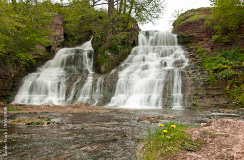 Fototapeta Naklejka Na Ścianę i Meble -  Beautiful Waterfall