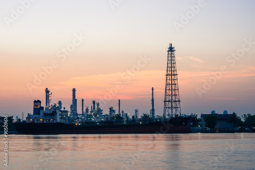 Oil refinery © hillman