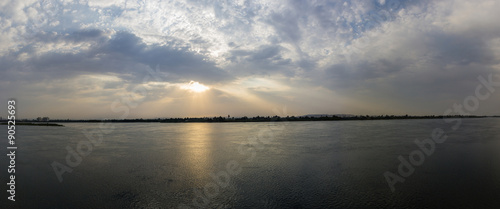 Nile sun set © noemosu
