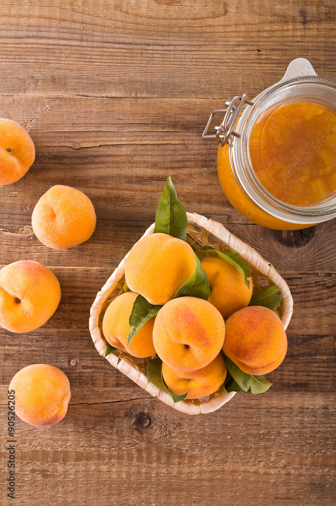 Peaches with jam.