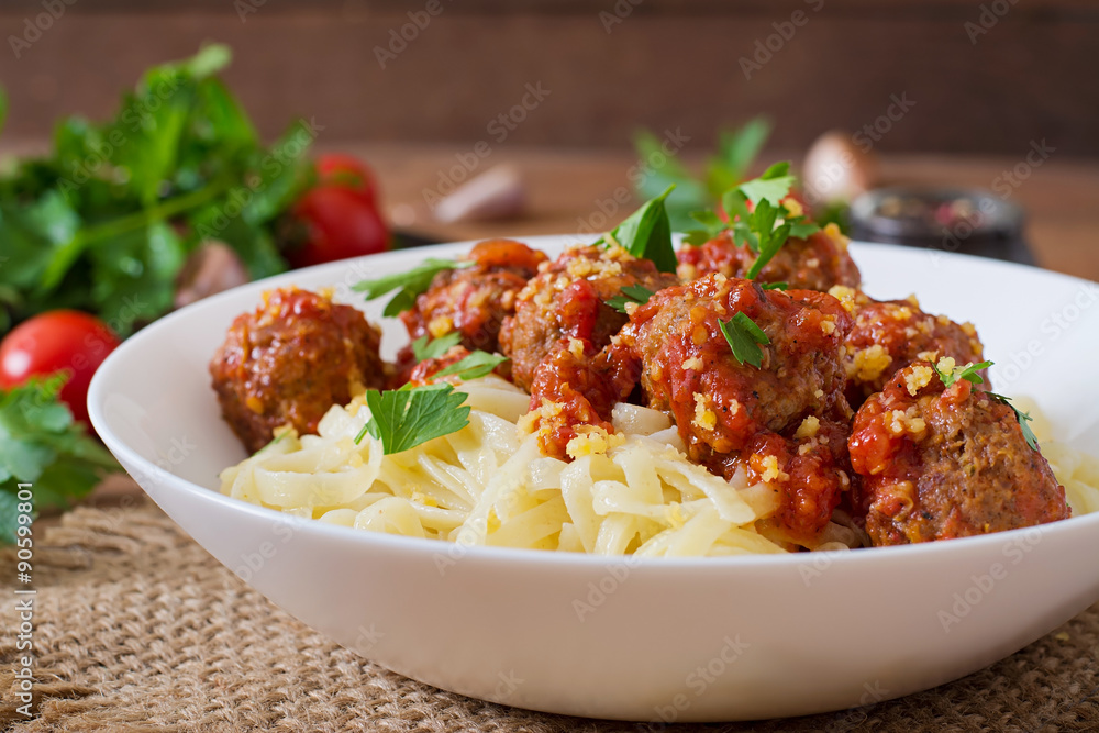 Fettuccine Pasta with meatballs in tomato sauce Fettuccine Pasta with meatballs in tomato sauce
