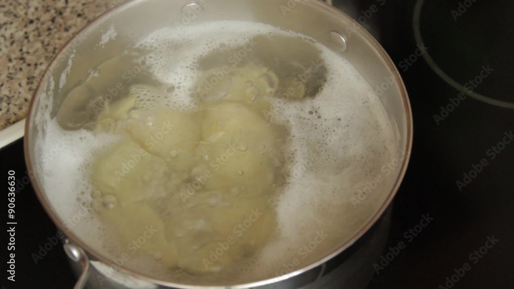 Potatoes in the pan Potatoes in the pan