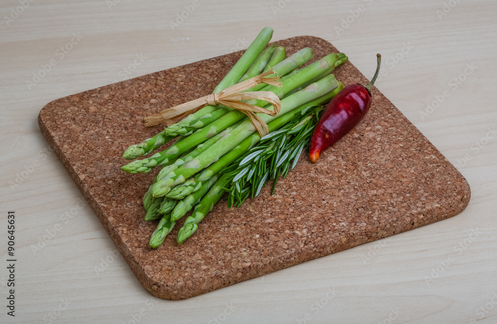 Raw asparagus