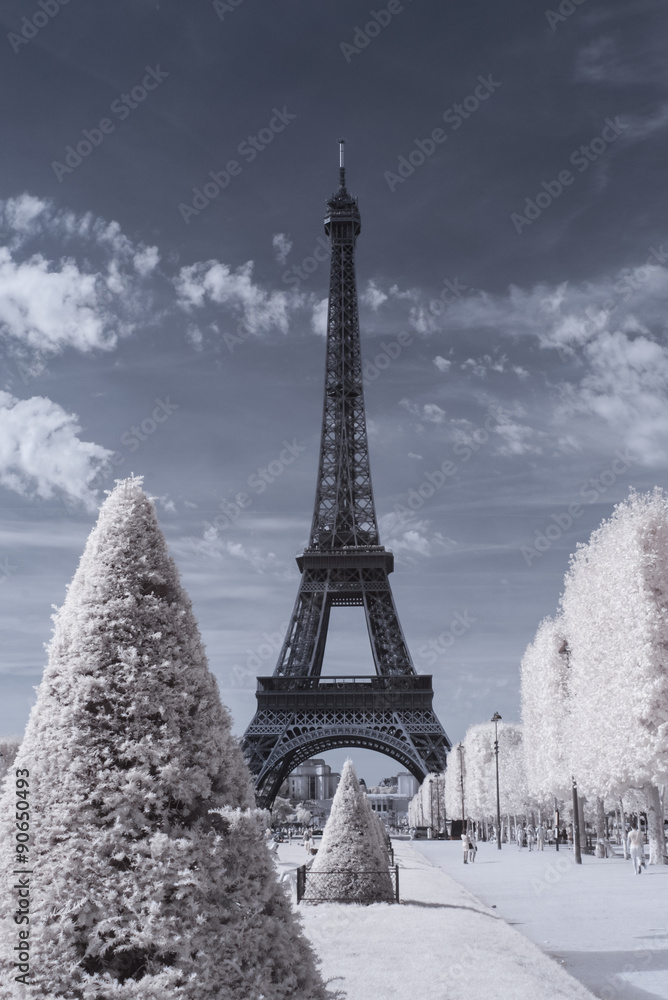 Eiffel tower in infrared