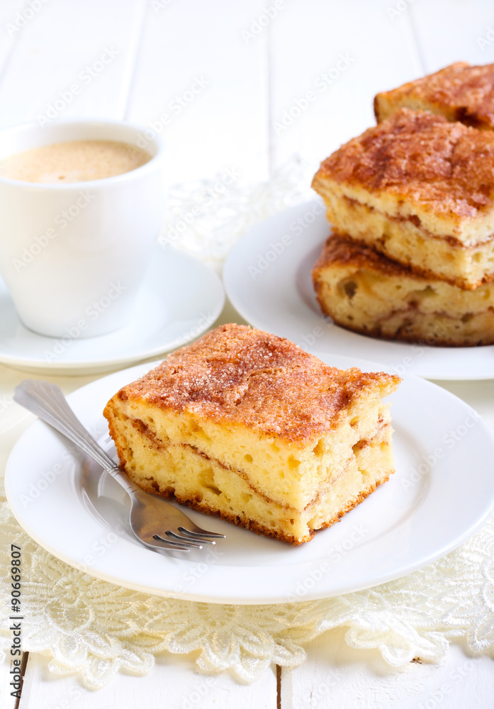 Cinnamon sour cream coffee cake Cinnamon sour cream coffee cake