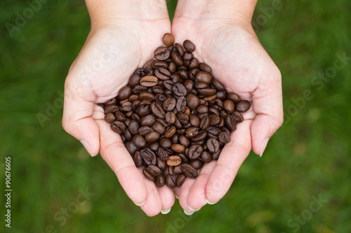 Roasted coffee In the hands of wome
