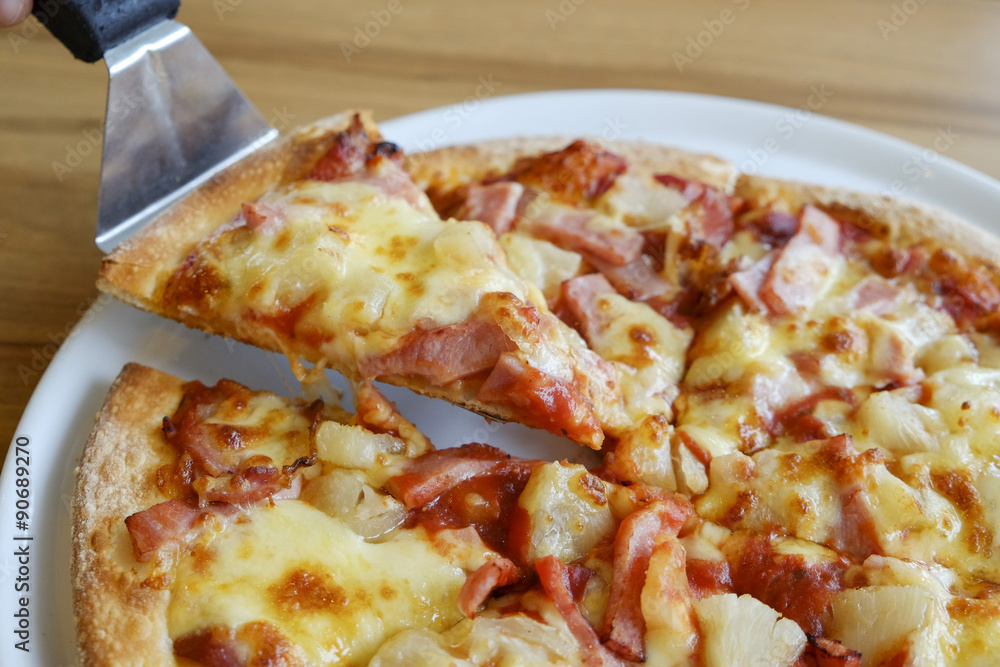 delicious hawaiian rustic style pizza made with fresh pineapples delicious hawaiian rustic style pizza made with fresh pineapples