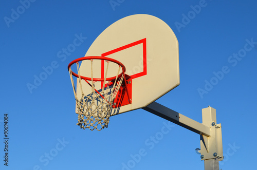 баскетбольное кольцо