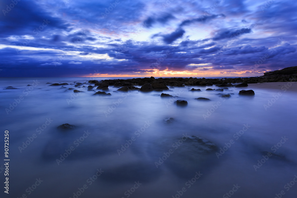 Naklejka premium Sea Maroubra Blue Rise