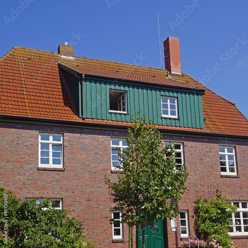 Rathaus auf SPIEKEROOG ( Ostfriesische Inseln ) © ErnstPieber