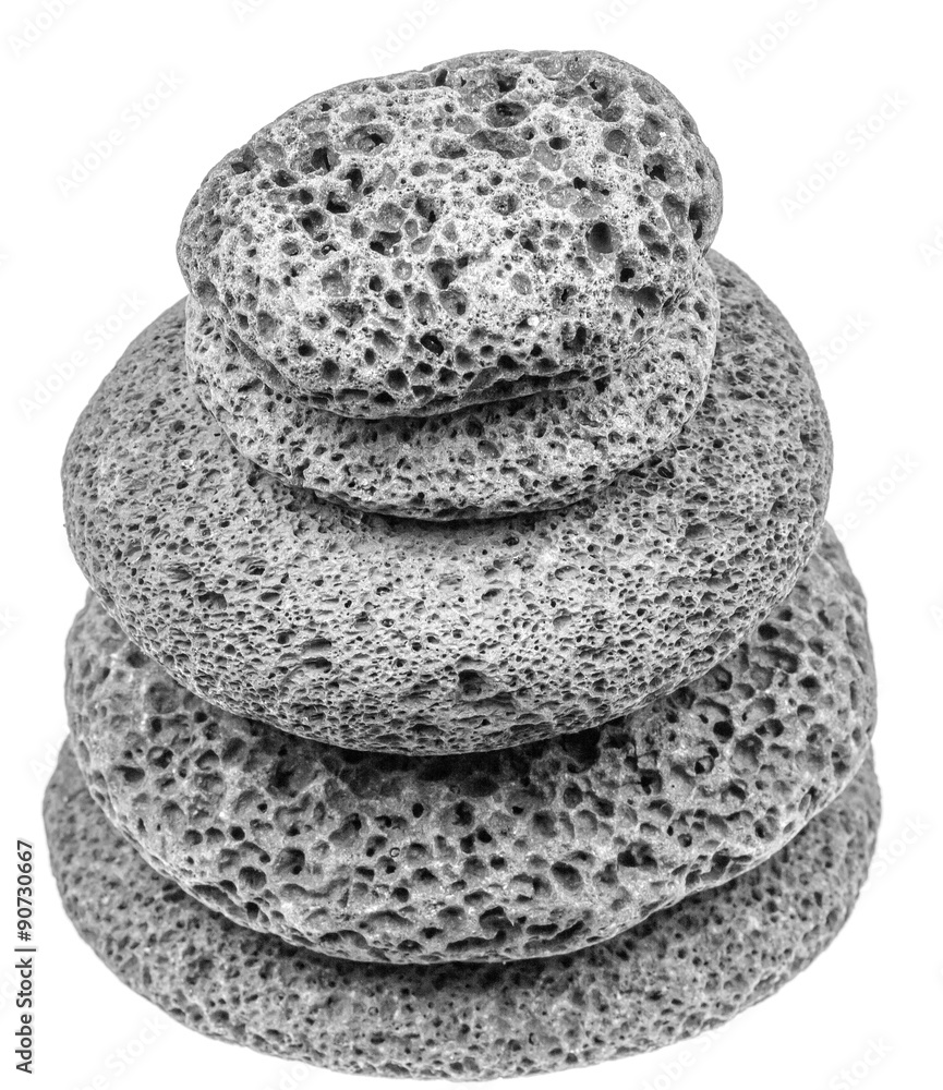 empilement de galets noirs, basalte de la Réunion empilement de galets noirs, basalte de la Réunion