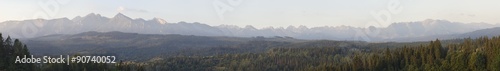 Panorama Tatr, widok z przełęczy nad Łapszanką