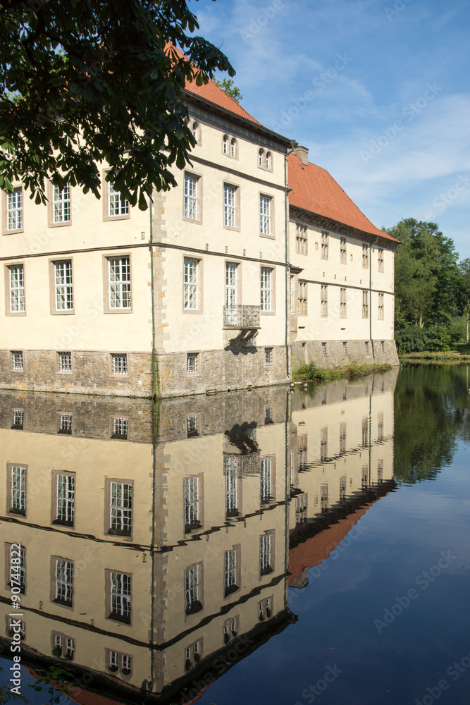Obraz premium Schloss Strünkede in Herne, NRW, Deutschland