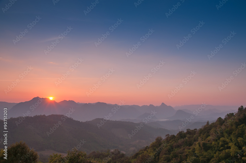 unset in mountains
