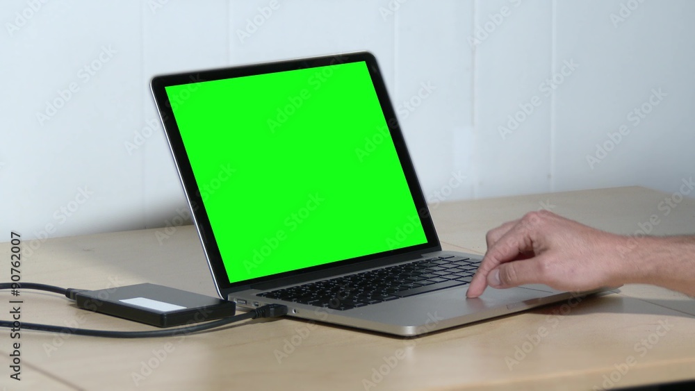 4K Green Screen Laptop External Hard Drive 4199 4K Green Screen Laptop External Hard Drive 4199