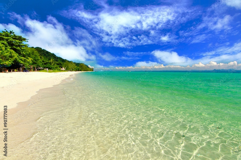 Paradise beach in Koh ngai island , trang,Thailand