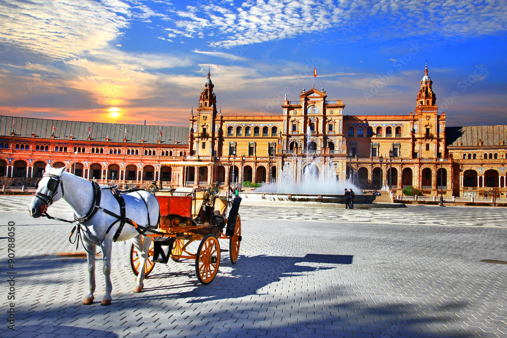 Obraz premium Zabytki Hiszpanii - piazza Espana w Sewilli, Andaluzja
