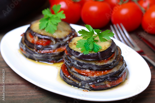 Parmigiana di melanzane: baked eggplant - italy, sicily cousine