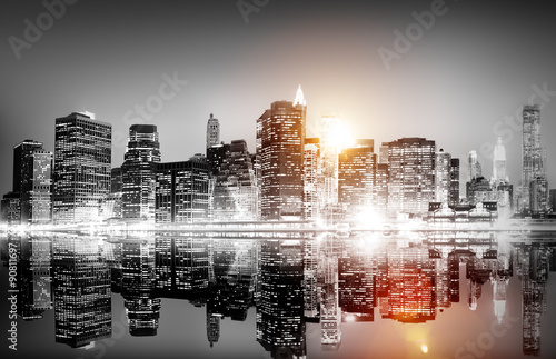 Building Skyscraper Panoramic Night New York City Concept © Rawpixel.com
