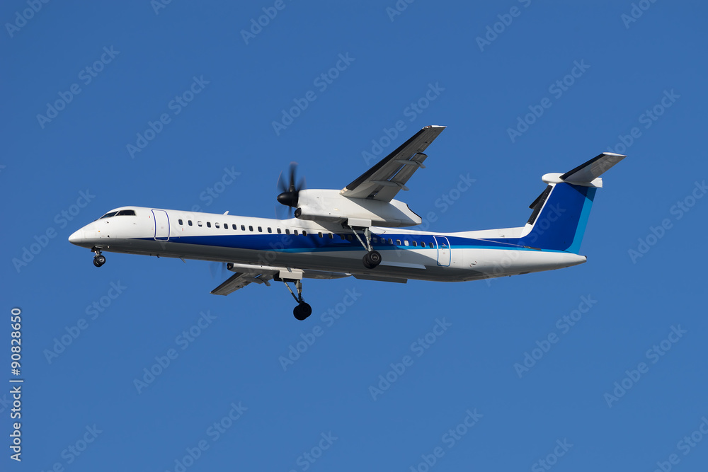 Fototapeta premium Bombardier DHC-8 Q400