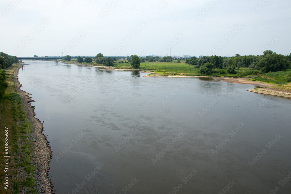 Elbufer am Elbe-Havel-Kanal