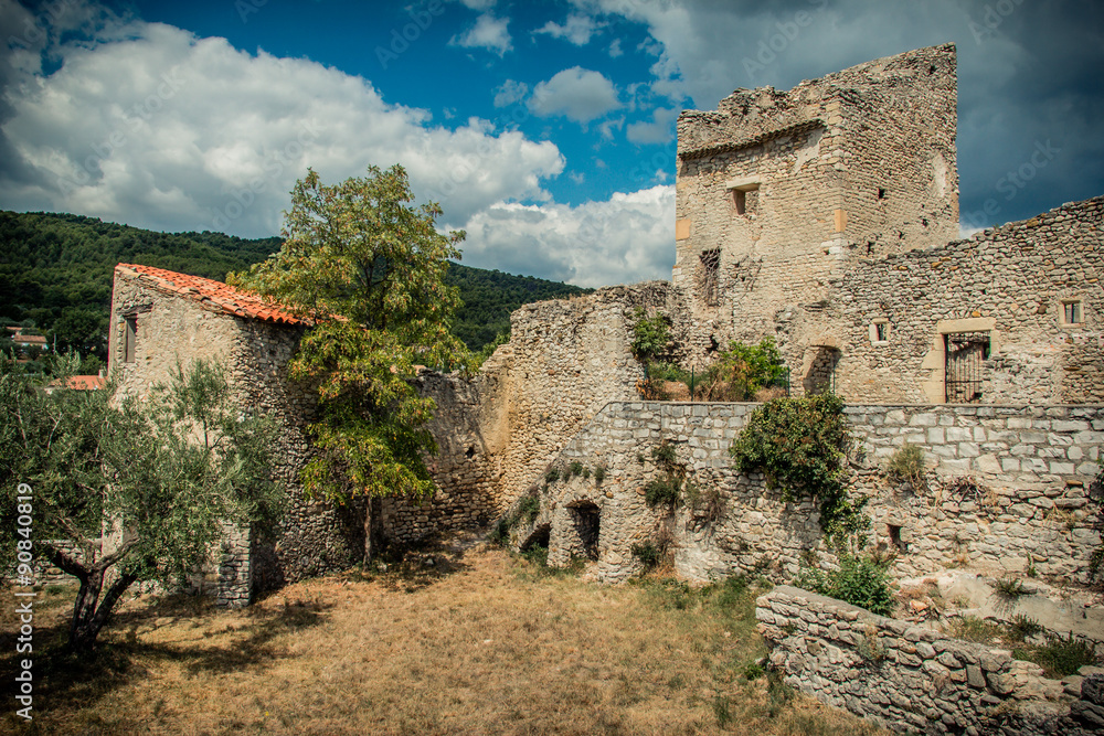 Ancien château fort du Peyruis