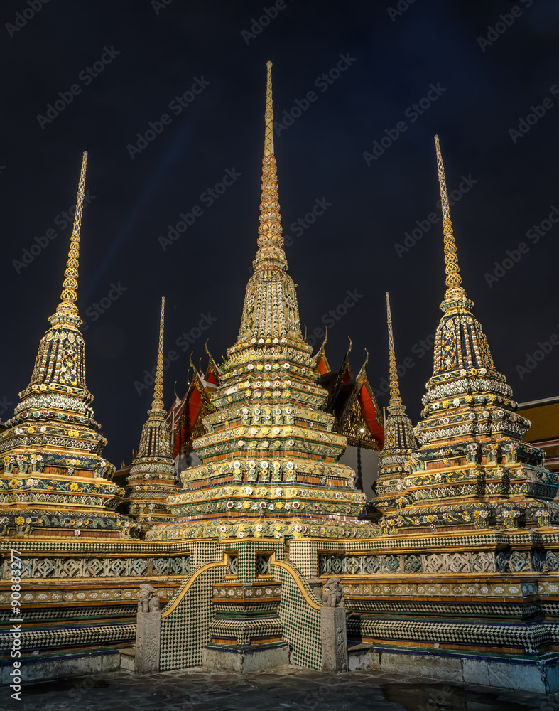 Fototapeta premium Wat Pho, Buddhist temple in Bangkok, Thailand