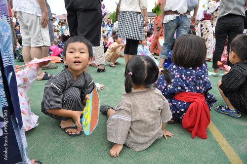 夏祭り　少年