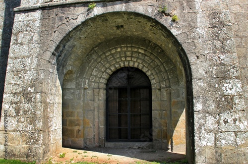 Eglise de Saint-Julien-Prés-Bort.