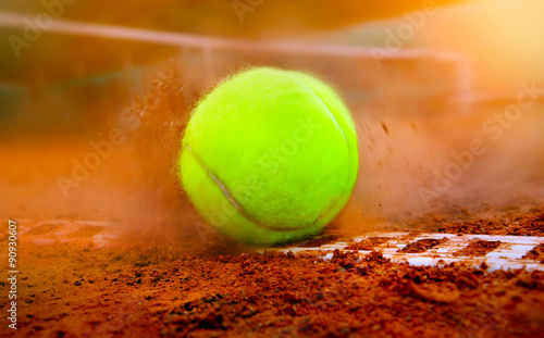 Fotografie, Obraz tennis ball on a tennis court