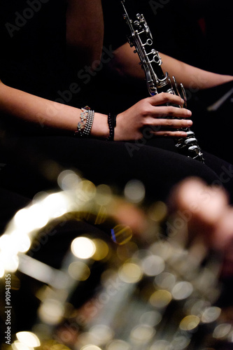 clarinetto e corno durante un concerto