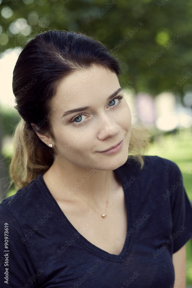 Naklejka premium Beautiful young woman
