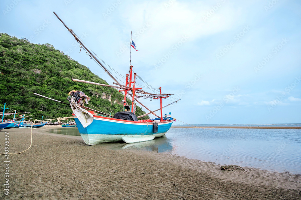 Sea Kaokralok beach Pran Buri in thailand