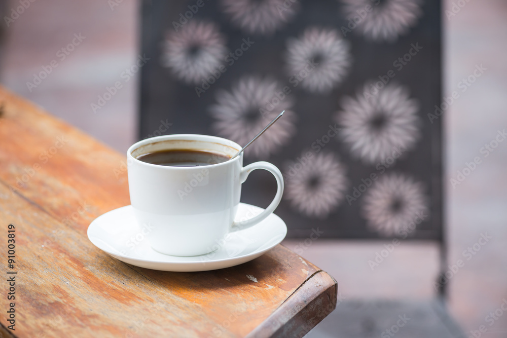Obraz premium Soft focus Cup of coffee on table