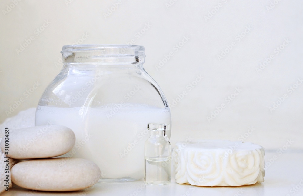 White organic cosmetic products foamy cleansing milk handmade soap stones white empty background beauty care relaxation setting
White organic cosmetic products foamy cleansing milk handmade soap stones white empty background beauty care relaxation setting