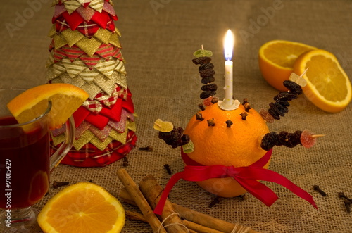 Quadro su tela A freshly made Christingle table display, related to advent, it originates in Germany from the C18th