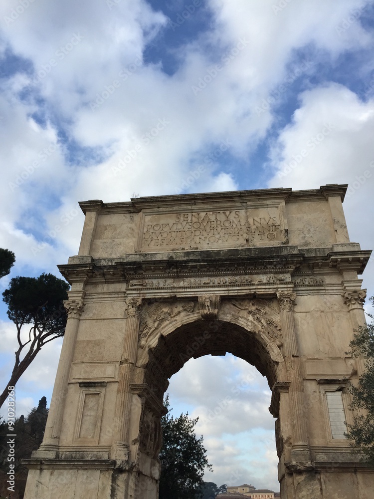 Arco romano, Palatino, Roma