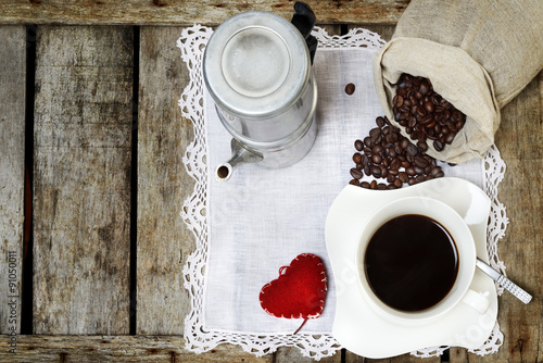 caffè in tazza e caffettiera napoletana photo