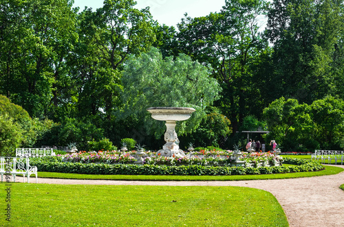 фонтан в саду царского села Пушкин - the fountain in the gardens of Tsarskoye Selo Pushkin